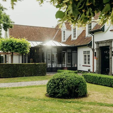 Charl's Guest house